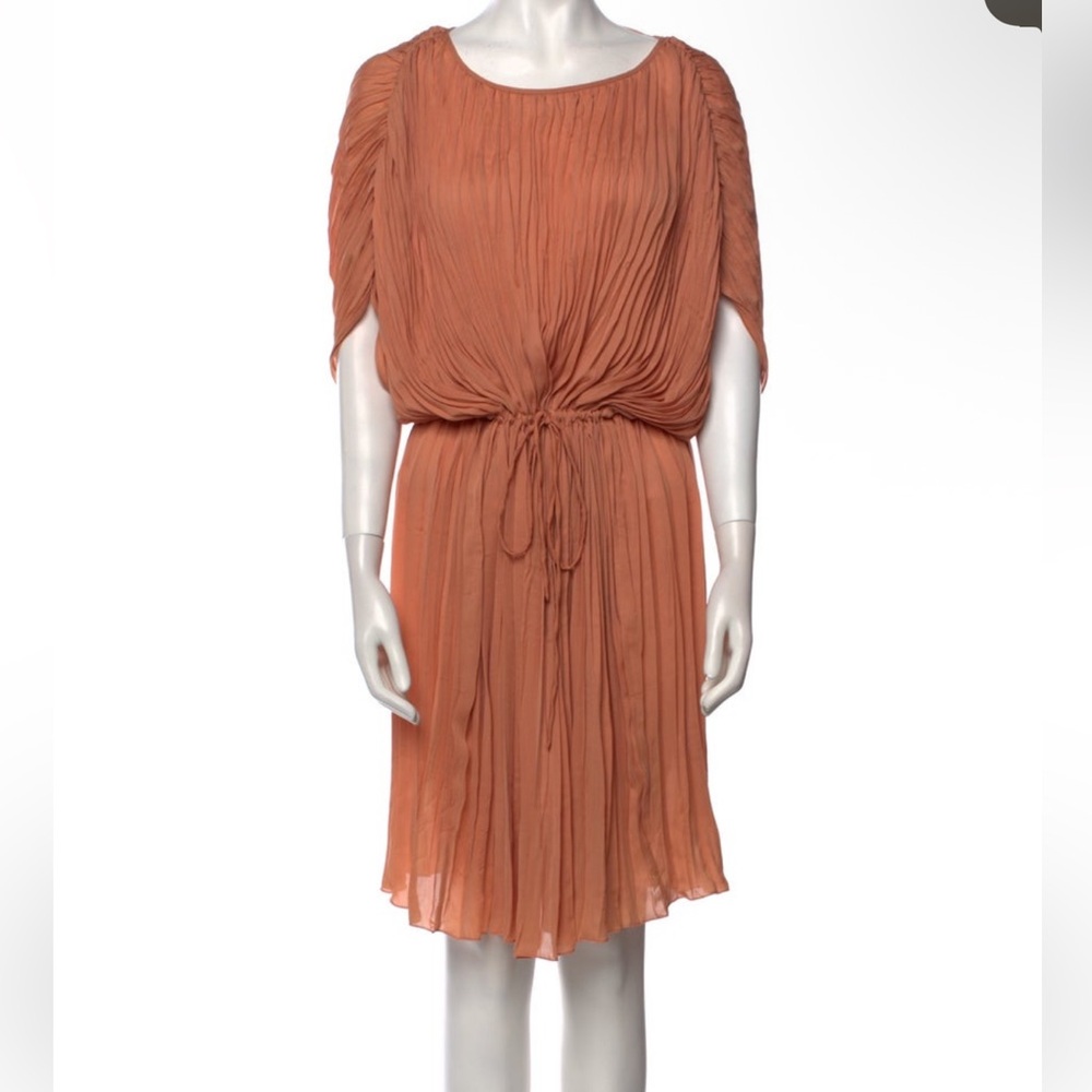 Gerard Darel
Scoop Neck Knee-Length Dress